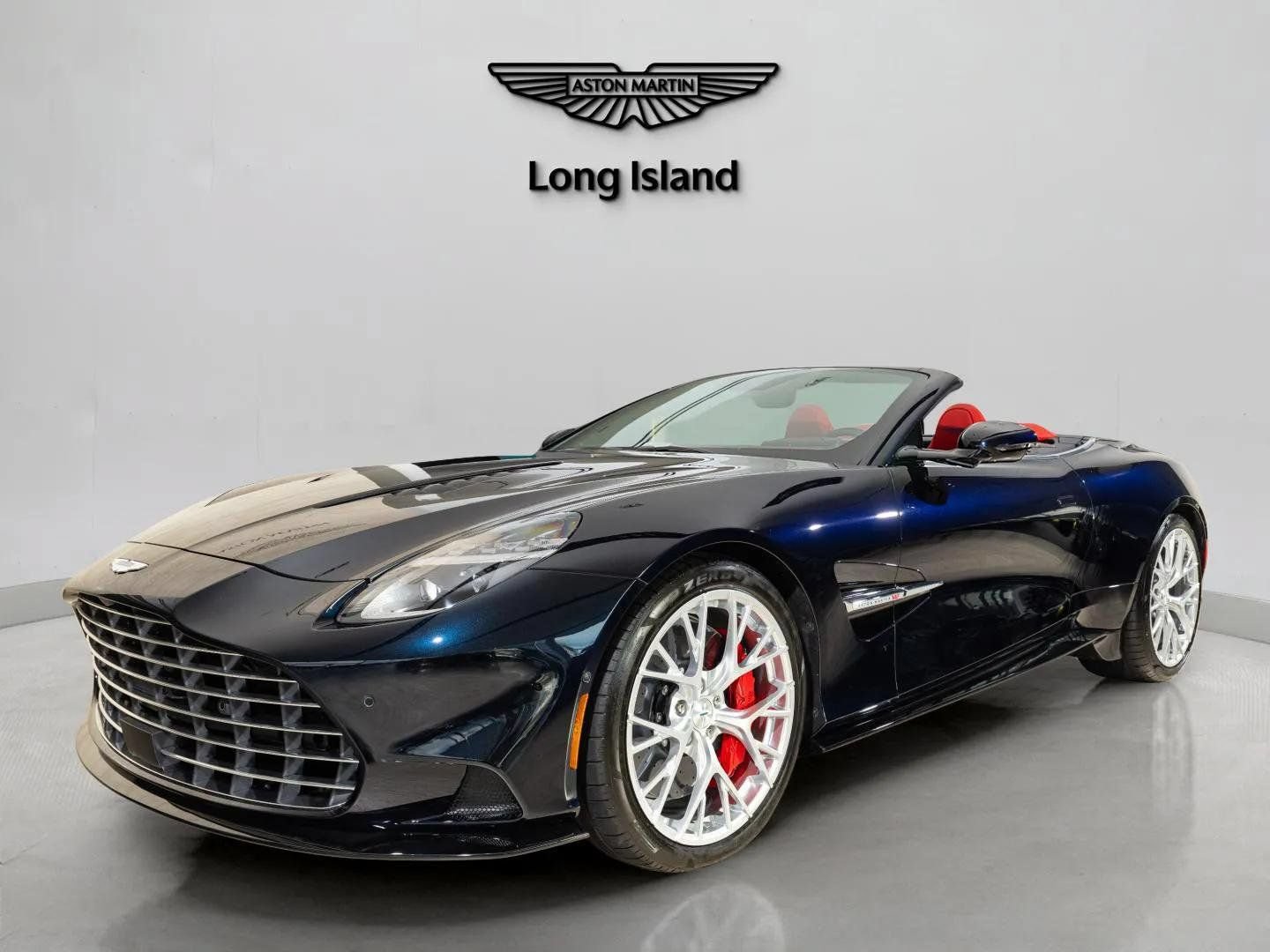 New 2026 Aston Martin Vanquish Convertible RWD image 1