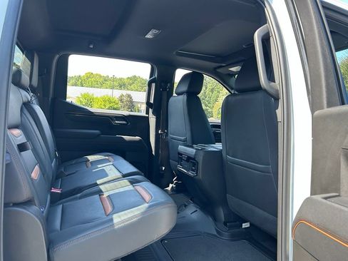 Used 2025 GMC Sierra 1500 AT4 w/ AT4 Premium Package AWD/4WD image 55