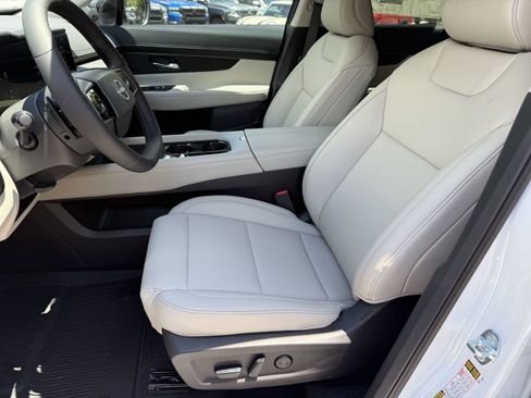 New 2025 Nissan Murano SV AWD/4WD image 20
