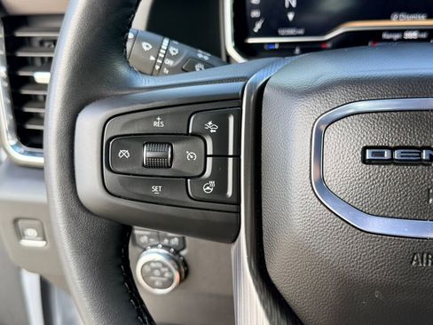 Used 2025 GMC Sierra 3500 Denali Ultimate image 31