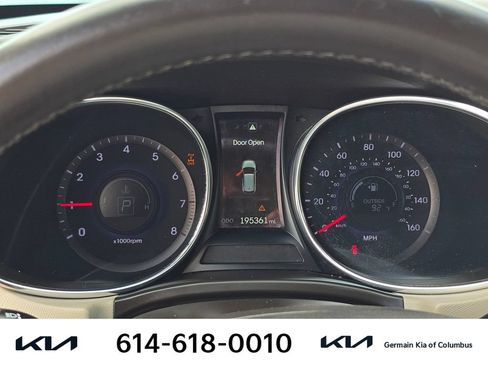 Used 2015 Hyundai Santa Fe Sport 2.0T AWD/4WD image 22