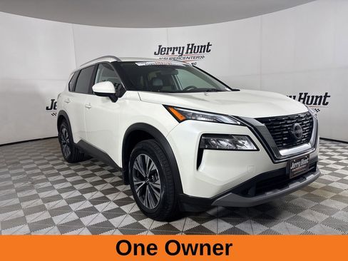 Used 2023 Nissan Rogue SV w/ SV Premium B Package AWD/4WD image 4