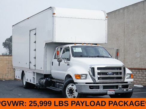 Used 2015 Ford F650 2WD Crew Cab Super Duty image 2
