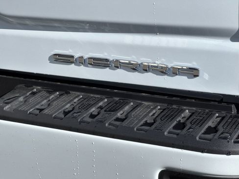 New 2026 GMC Sierra 2500 Denali w/ Denali Reserve Package image 32