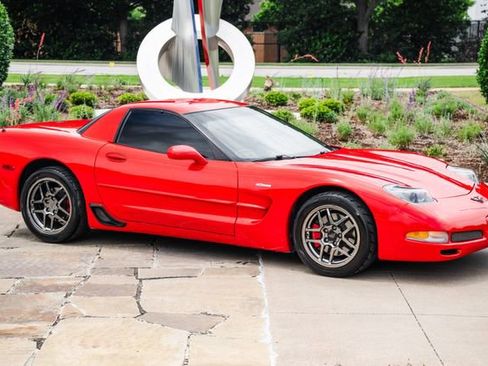 Used 2001 Chevrolet Corvette Z06 w/ Memory Pkg RWD image 5