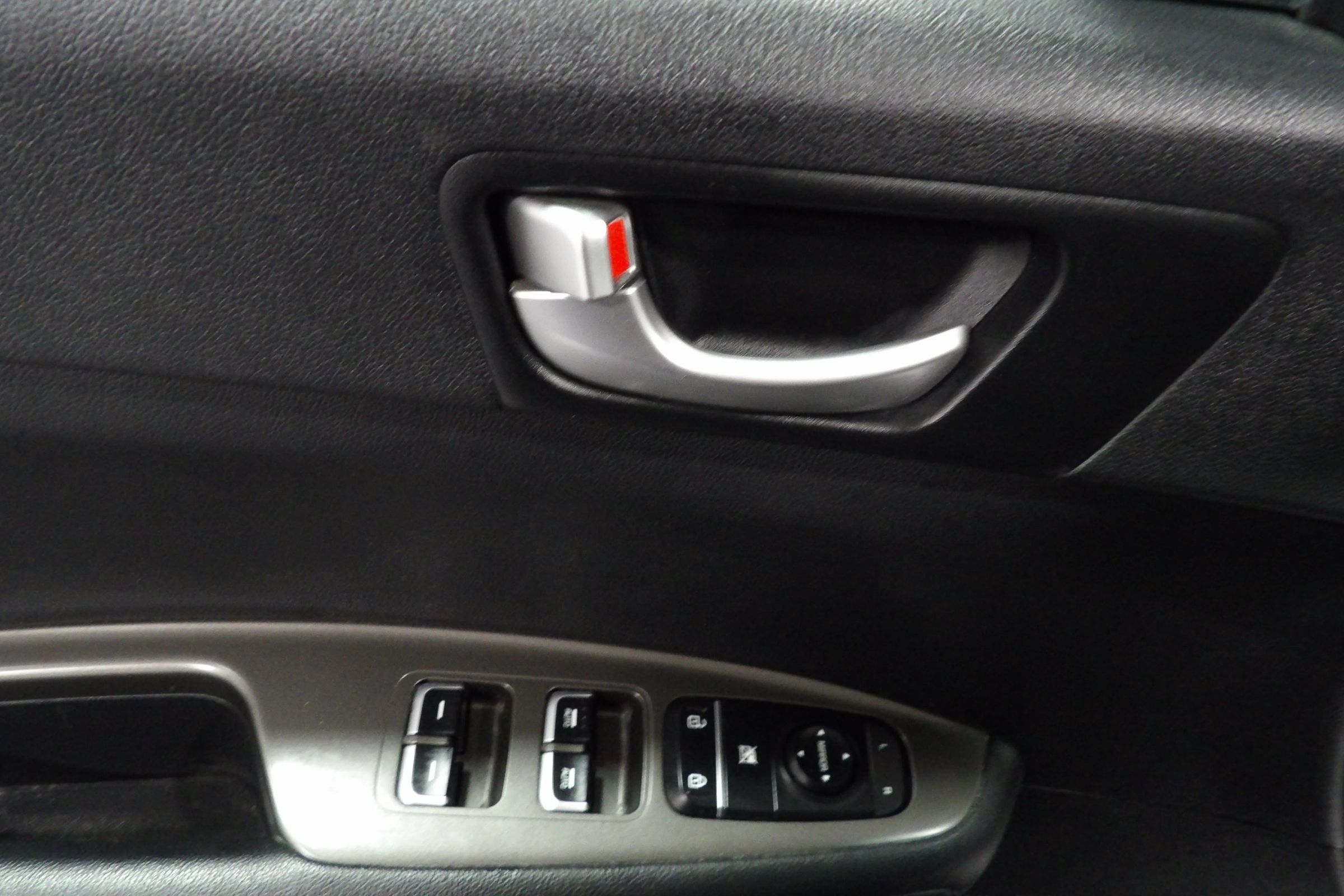 Used 2020 Kia Optima S w/ S Panoramic Sunroof Package FWD image 10