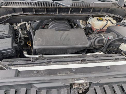 Used 2020 Chevrolet Silverado 1500 LT w/ All-Star Edition image 44