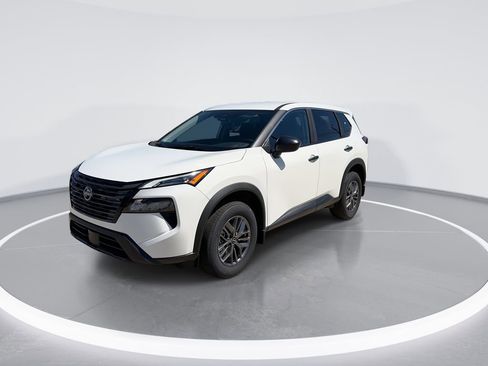 New 2026 Nissan Rogue S FWD image 4