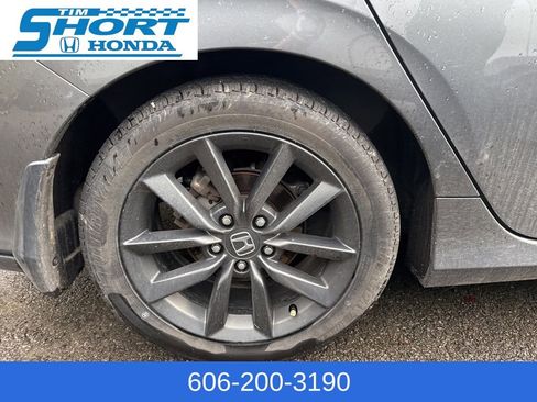 Used 2021 Honda Civic EX image 5