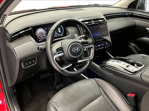 Certified 2023 Hyundai Tucson Limited AWD/4WD image 13