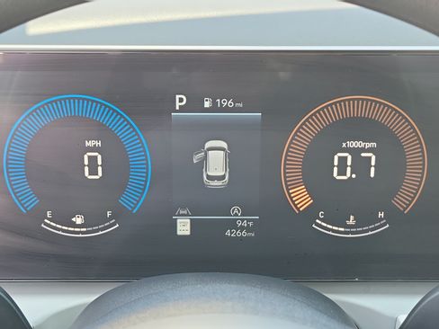 Certified 2026 Hyundai Tucson SE FWD image 10