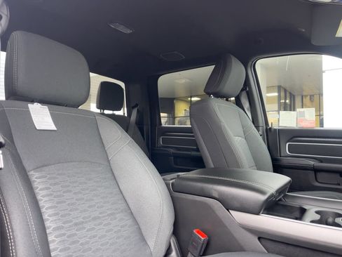 New 2026 RAM 2500 Big Horn AWD/4WD image 24