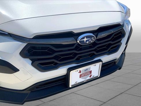 Certified 2026 Subaru Crosstrek 2.5i Premium AWD/4WD image 32