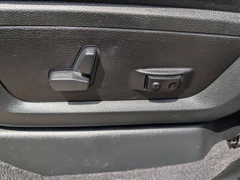 Used 2024 RAM 3500 Laramie w/ Night Edition AWD/4WD image 32
