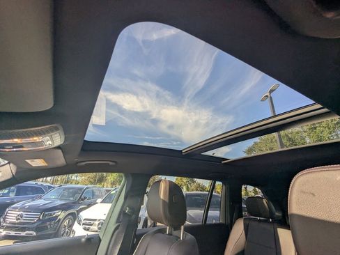 Certified 2022 Mercedes-Benz GLS 450 4MATIC image 9