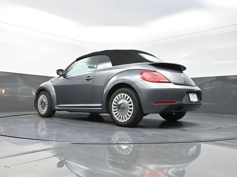 Used 2013 Volkswagen Beetle 2.5 image 25