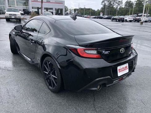 Certified 2023 Toyota GR86 Premium RWD image 3