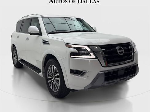 Used 2024 Nissan Armada SL w/ Captain's Chairs Package RWD image 2