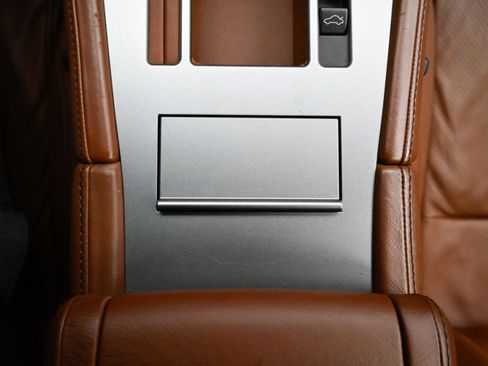 Used 2009 Aston Martin DB9 Coupe image 88