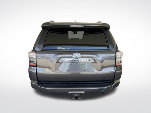 Used 2018 Toyota 4Runner SR5 Premium AWD/4WD image 39