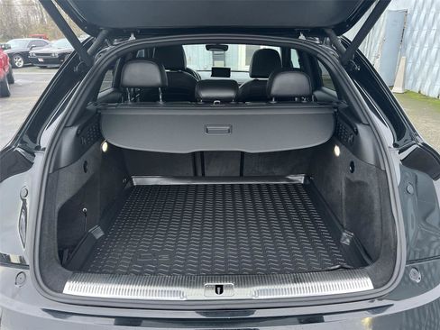 Used 2018 Audi Q3 2.0T Premium Plus w/ Premium Plus Package image 26