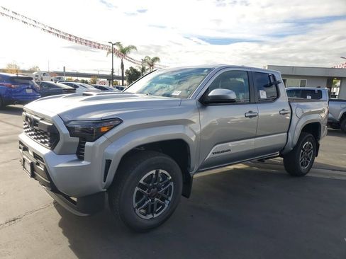 New 2026 Toyota Tacoma TRD Sport image 7