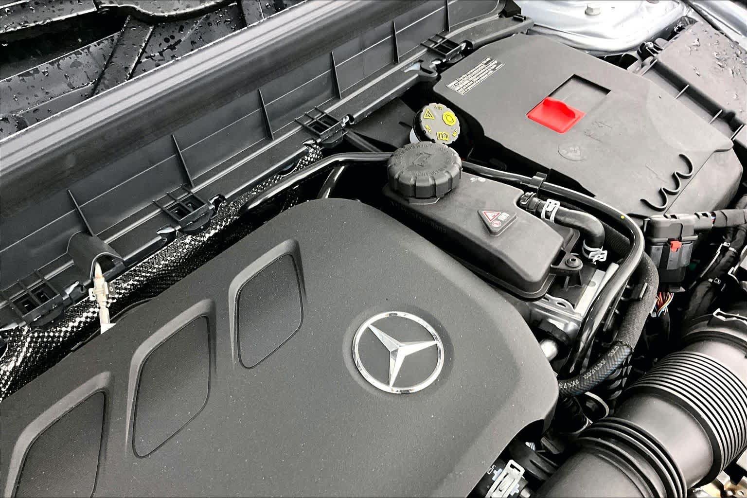 Used 2026 Mercedes-Benz GLB 250 image 17