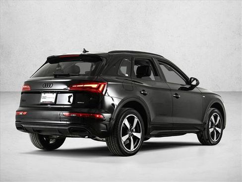 Used 2023 Audi Q5 2.0T Premium Plus w/ Premium Plus Package image 5