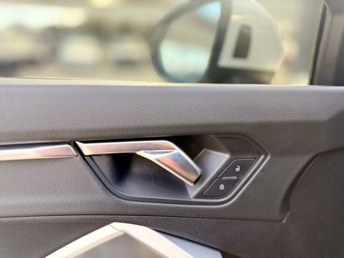 Used 2019 Audi Q3 2.0T Premium image 15