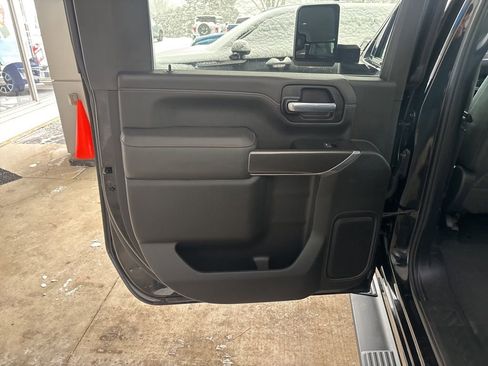 Used 2023 GMC Sierra 2500 AT4 w/ Gooseneck/5TH Wheel Package image 23