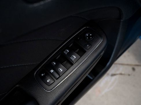 Used 2022 Dodge Charger SXT w/ Blacktop Package RWD image 23