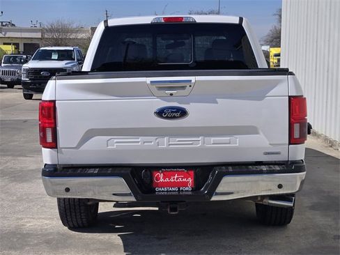 Used 2018 Ford F150 Lariat w/ Equipment Group 502A Luxury image 9