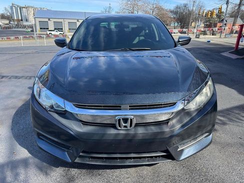 Used 2018 Honda Civic LX image 5