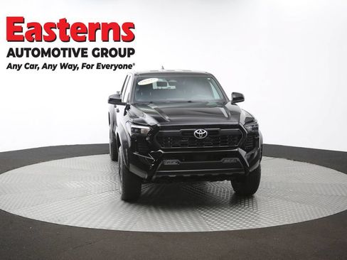 Used 2025 Toyota Tacoma TRD Off-Road AWD/4WD image 50