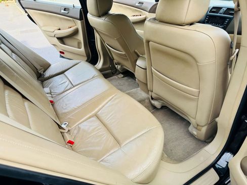 Used 2005 Honda Accord EX-L image 12