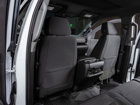 Used 2023 Chevrolet Silverado 1500 LT Trail Boss image 33