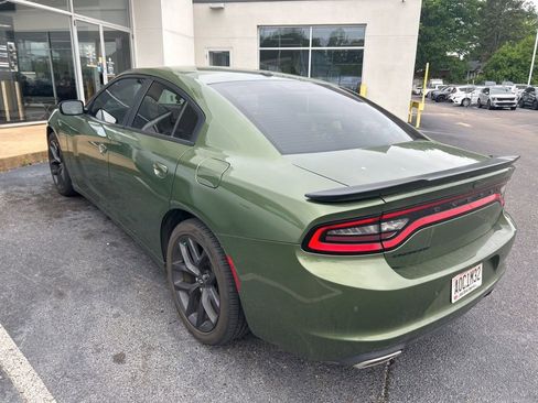 Used 2021 Dodge Charger SXT w/ Blacktop Package image 4