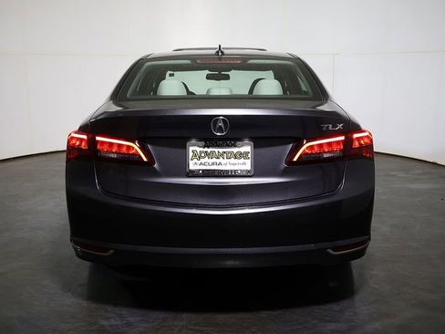 Used 2015 Acura TLX FWD image 10