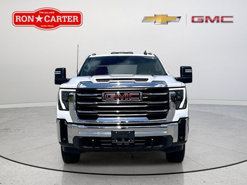 Used 2024 GMC Sierra 2500 SLE w/ SLE Value Package; AWD/4WD image 2