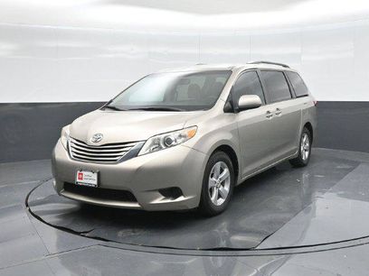 Certified 2017 Toyota Sienna LE
