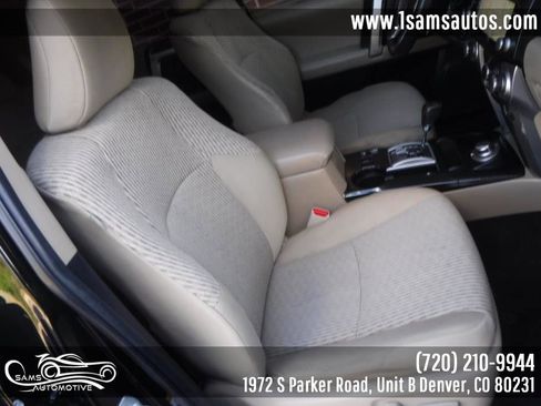 Used 2013 Toyota 4Runner SR5 w/ Convenience Pkg image 9