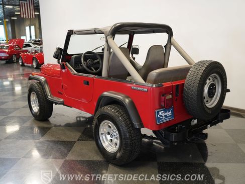 Used 1989 Jeep Wrangler 4WD image 12