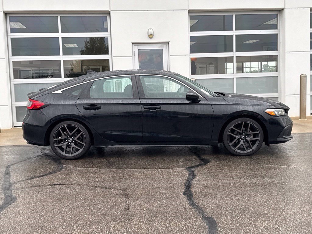 Used 2022 Honda Civic Sport Touring image 3