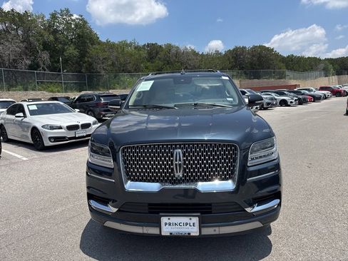 Used 2021 Lincoln Navigator Reserve RWD image 5