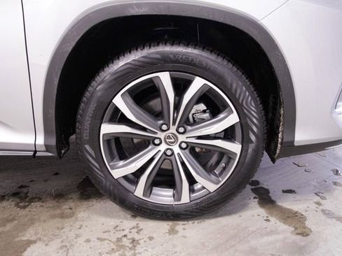 Used 2022 Lexus RX 350L Premium image 11