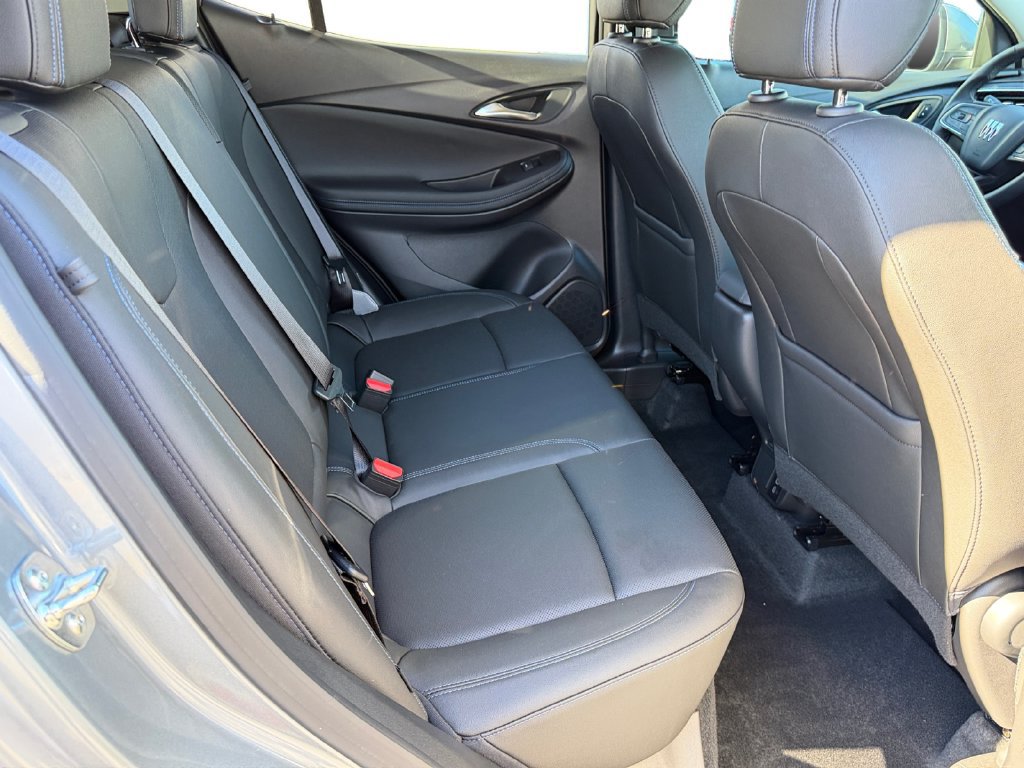 Used 2026 Buick Encore GX Sport Touring w/ Advanced Technology Package FWD image 9