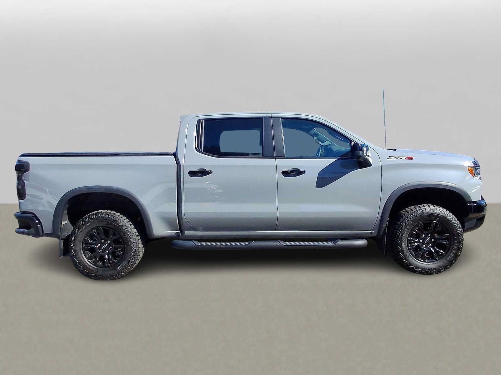 Used 2025 Chevrolet Silverado 1500 ZR2 w/ Technology Package AWD/4WD image 32