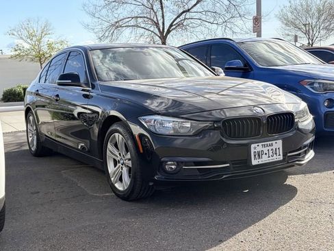 Used 2017 BMW 330i Sedan image 3