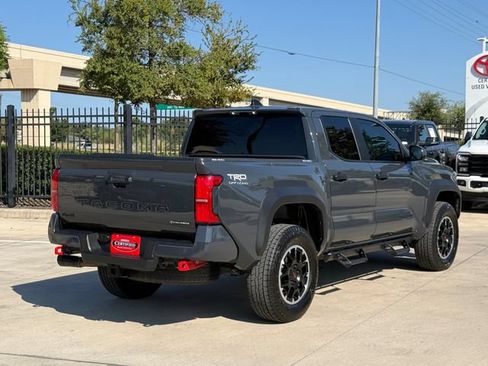 Used 2026 Toyota Tacoma TRD Off-Road AWD/4WD image 6
