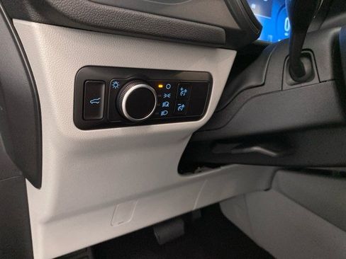 New 2025 Ford Escape Active w/ Active Premium Tech Pack image 18